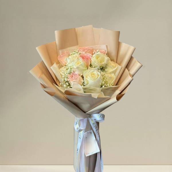 ช่อดอกไม้ (White rose + Pink rose) กุหลาบผสม
