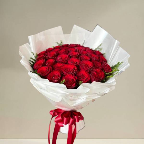 ช่อดอกไม้ ช่อใหญ่ (Red rose)