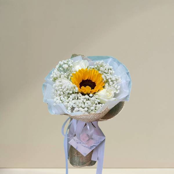 ช่อดอกไม้ (White rose + sunflowers )กุหลาบขาว + ทานตะวัน