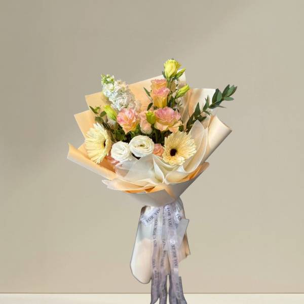 ช่อดอกไม้ (Lisianthus + Gerbera )