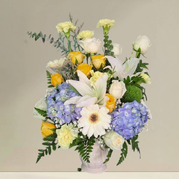 แจกันดอกไม้สด (Fresh flower vase)