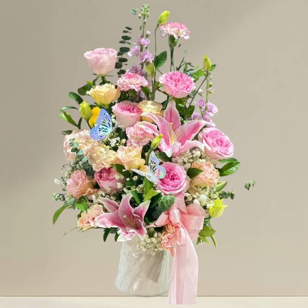 แจกันดอกไม้สด (Fresh flower vase)