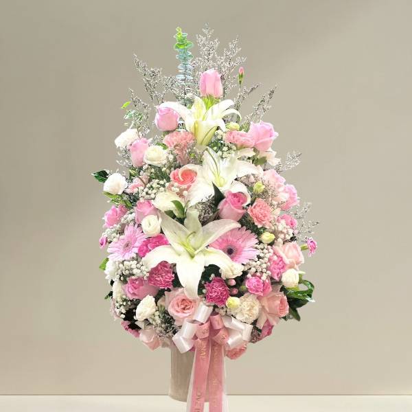 แจกันดอกไม้สด (Fresh flower vase)