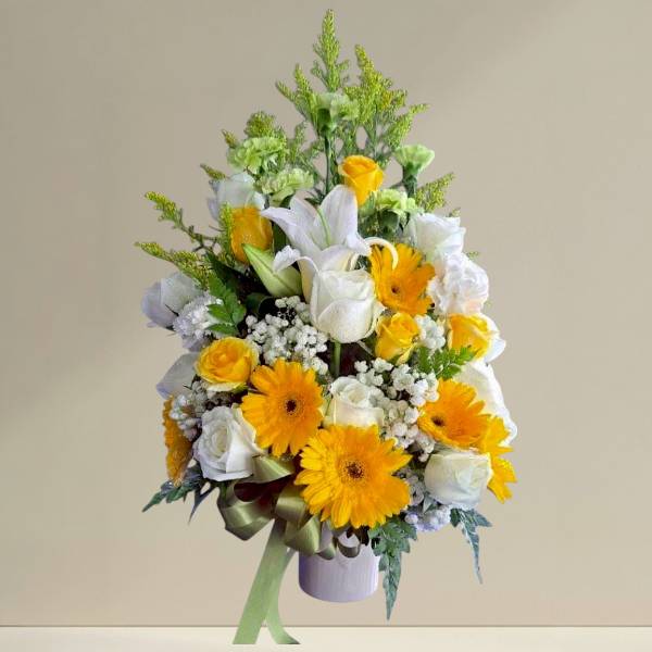 แจกันดอกไม้สด (Fresh flower vase)