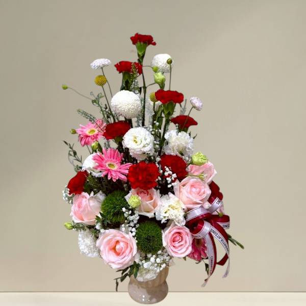 แจกันดอกไม้สด (Fresh flower vase)