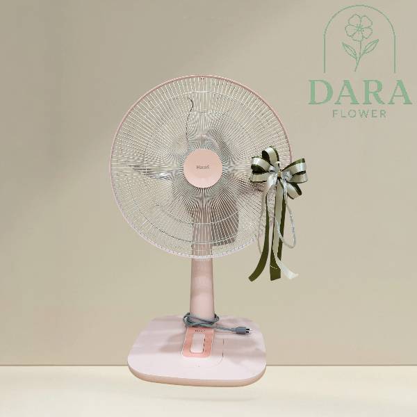 พวงหรีดพัดลม (ตั้งโต๊ะ) ห้อยริ้บบิ้น