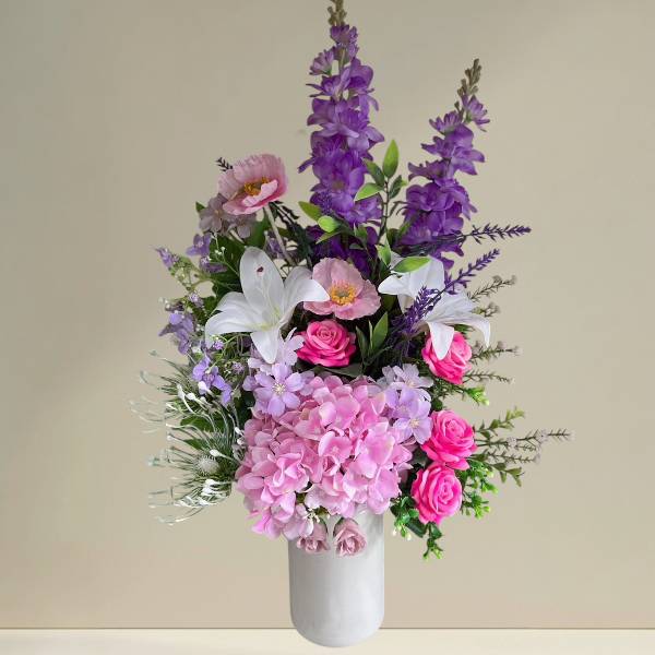 แจกันดอกไม้ประดิษฐ์